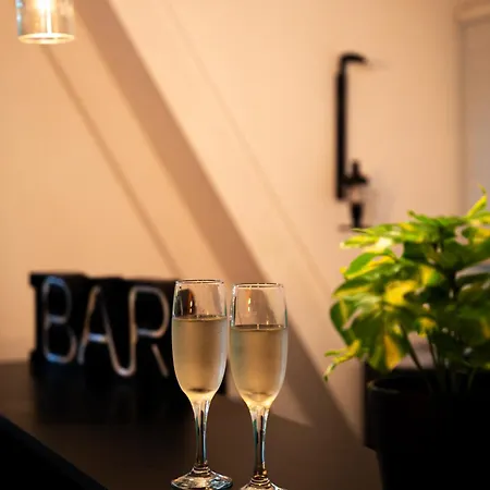 Barbuy - Natuurhuisje In - Bar - Zwem - Ontspan *