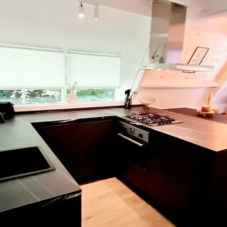 Chalet Barbuy - Natuurhuisje In - Bar - Zwem - Ontspan Durbuy